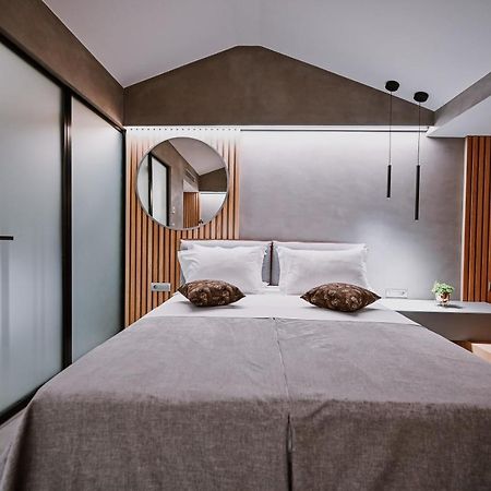 Hotel Stomorin-Marina Hramina ムルテル エクステリア 写真