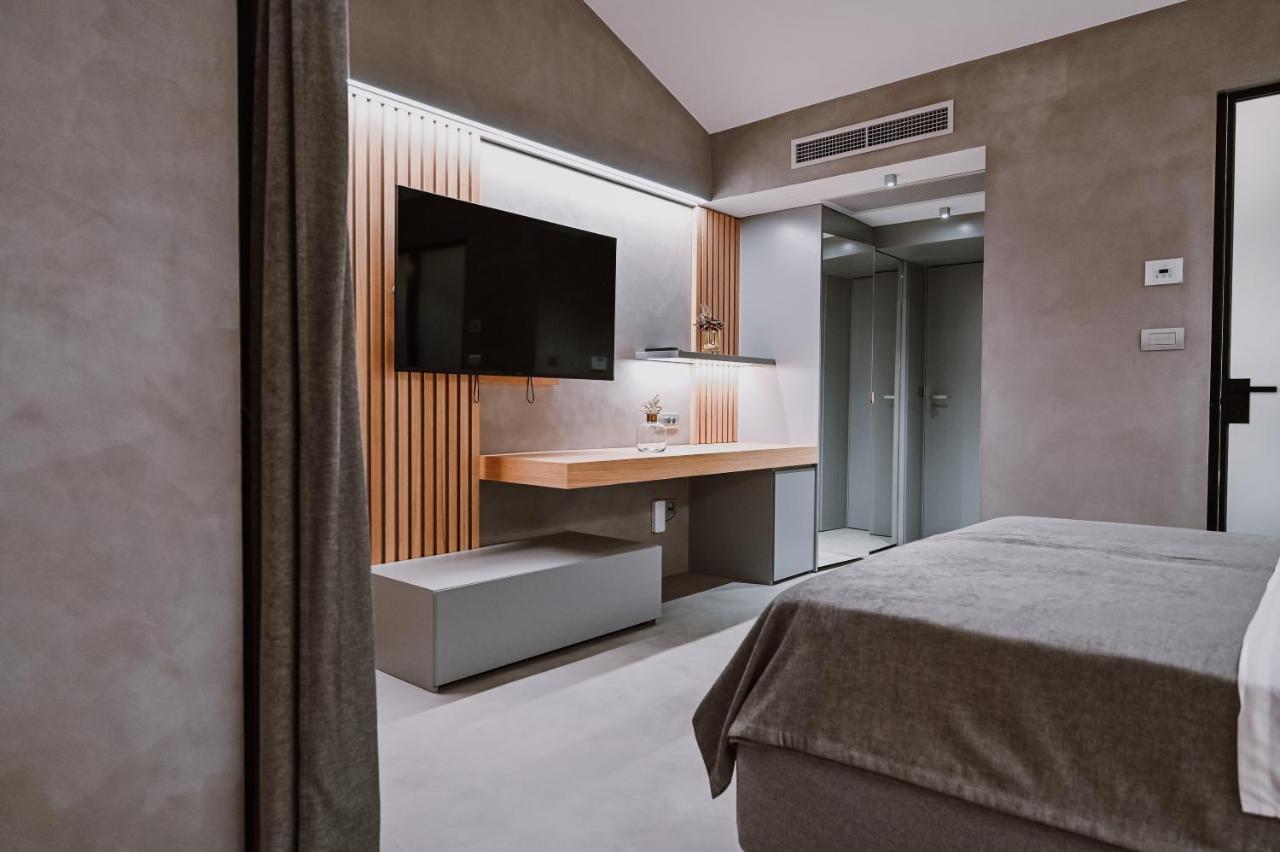 Hotel Stomorin-Marina Hramina ムルテル エクステリア 写真