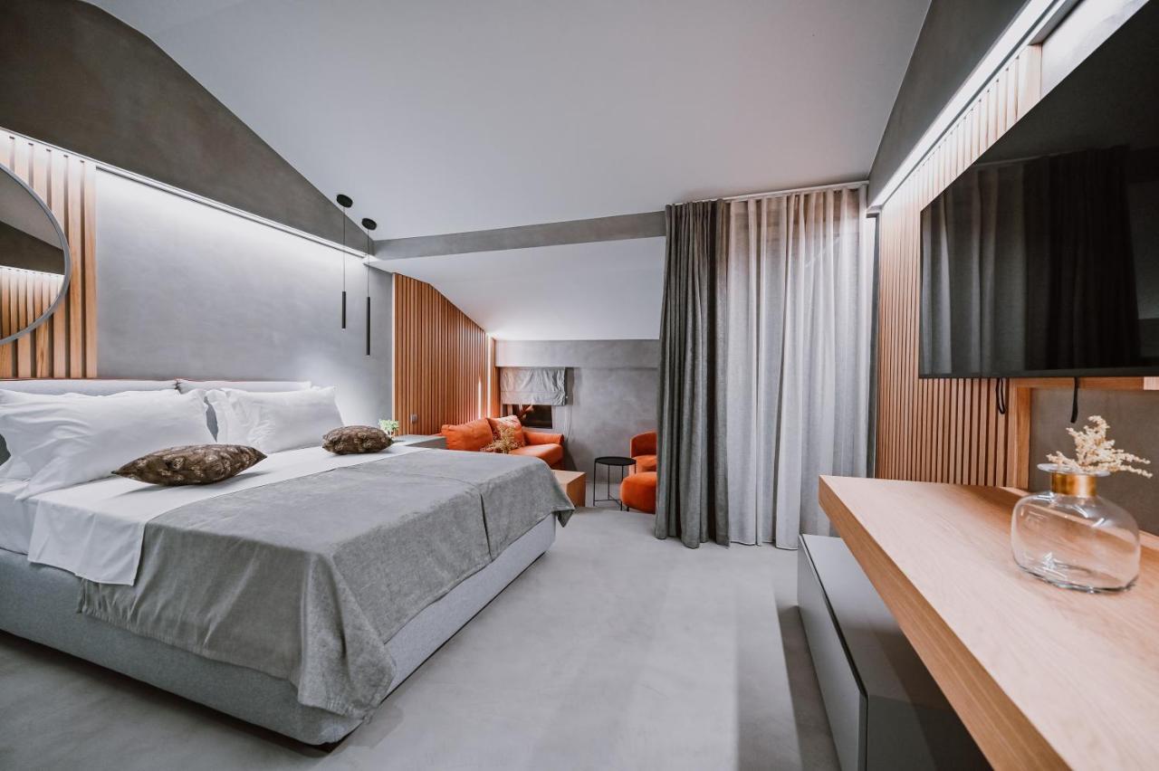Hotel Stomorin-Marina Hramina ムルテル エクステリア 写真